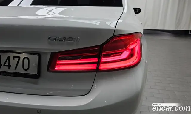 BMW 5 серия 2018 2.0 автомат (гидро), миниатюра 9
