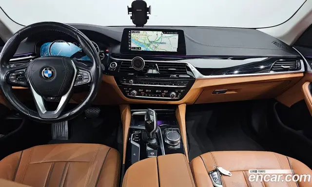 BMW 5 серия 2018 2.0 автомат (гидро), миниатюра 7