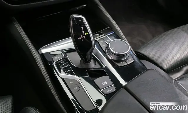 BMW 5 серия 2019 2.0 автомат (гидро), миниатюра 9
