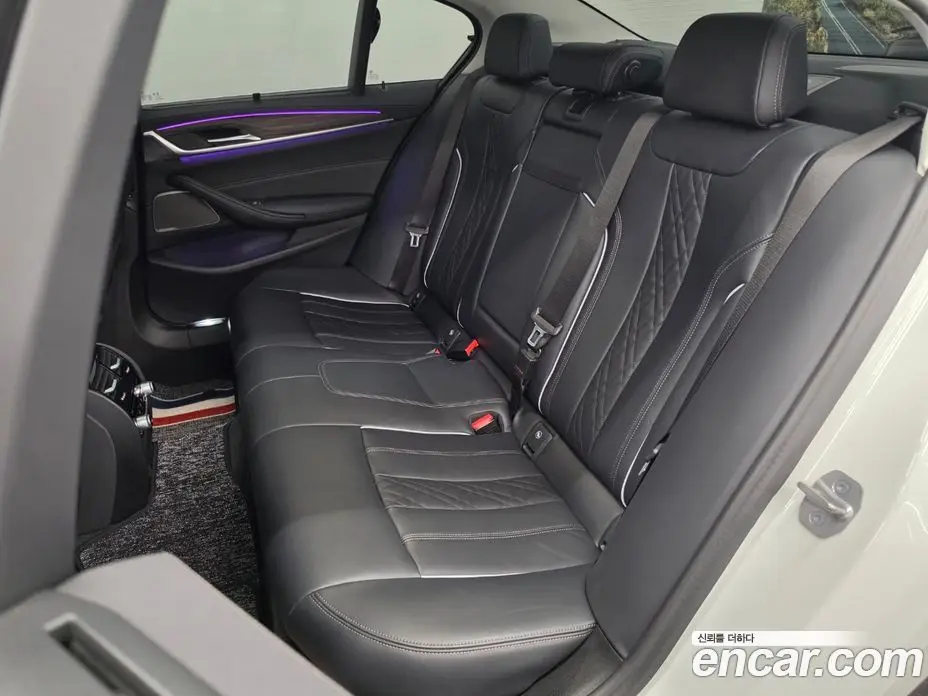 BMW 5 серия 2023 2.0 автомат (гидро), фото 10
