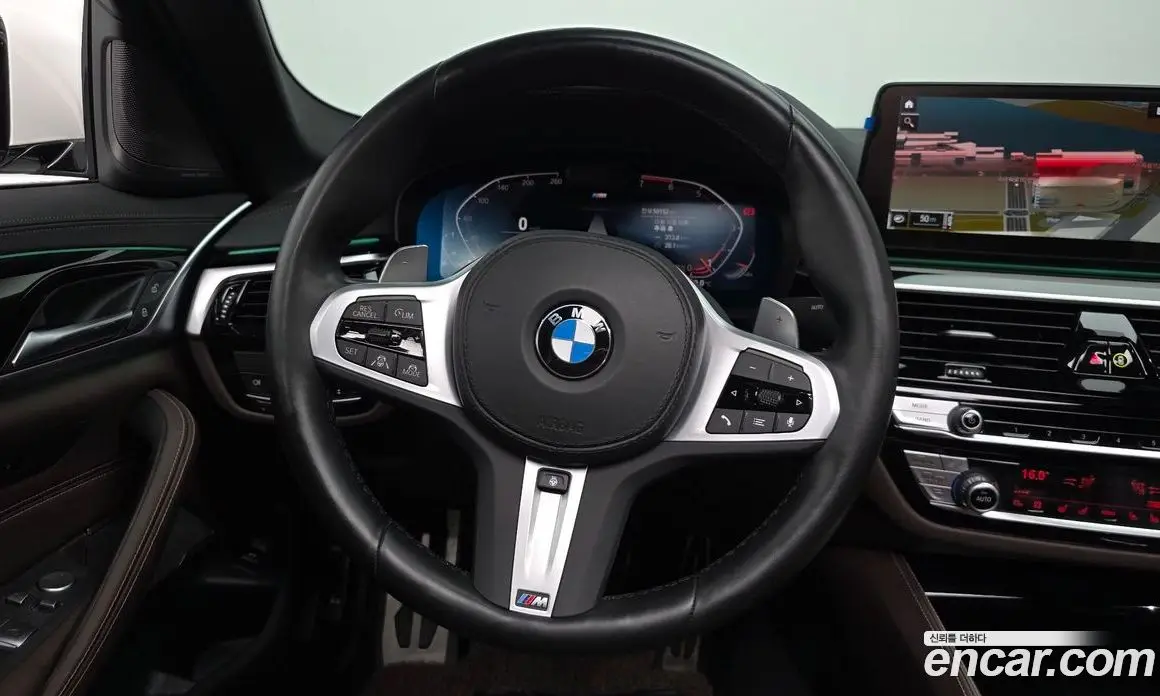 BMW 5 серия 2023 2.0 автомат (гидро), фото 13