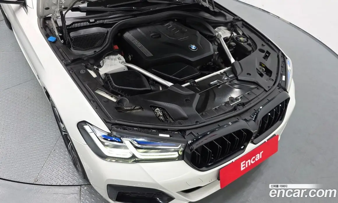 BMW 5 серия 2023 2.0 автомат (гидро), фото 6