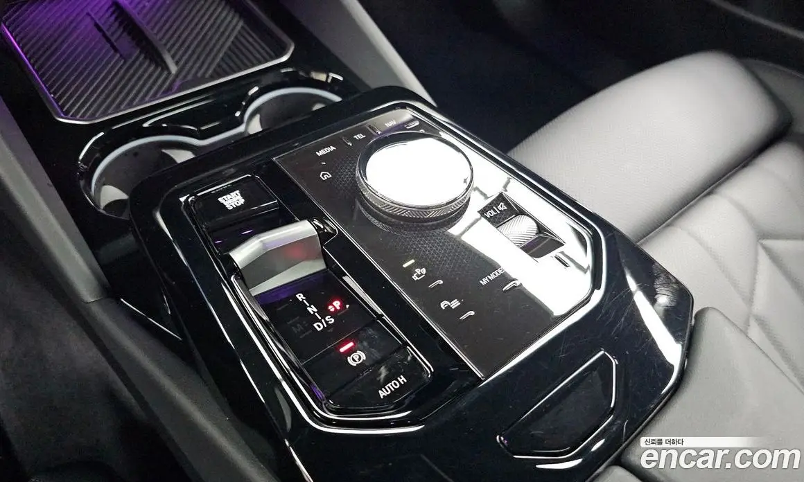 BMW 5 серия 2024 2.0 автомат (гидро), фото 9