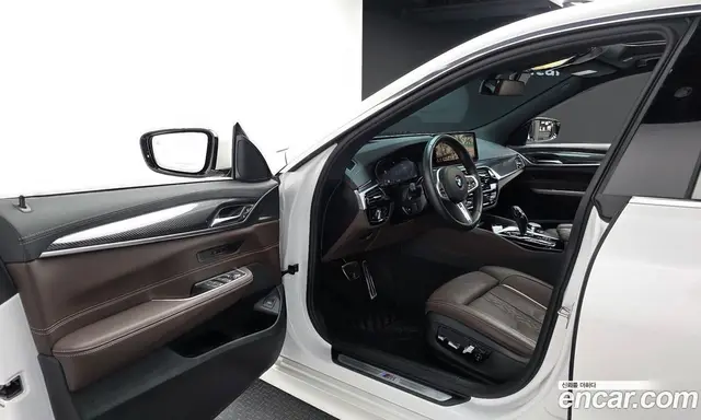 BMW 6 серия 2023 2.0 автомат (гидро), миниатюра 10