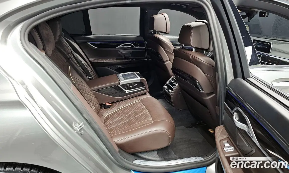 BMW 7 серия 2021 3.0 автомат (гидро), фото 12