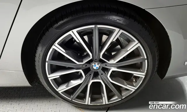 BMW 7 серия 2021 3.0 автомат (гидро), миниатюра 5
