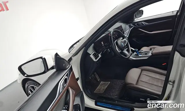 BMW i4 2023 0.2 автомат (гидро), миниатюра 12