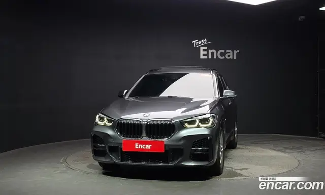 BMW X1 2021 2.0 автомат (гидро), миниатюра 2