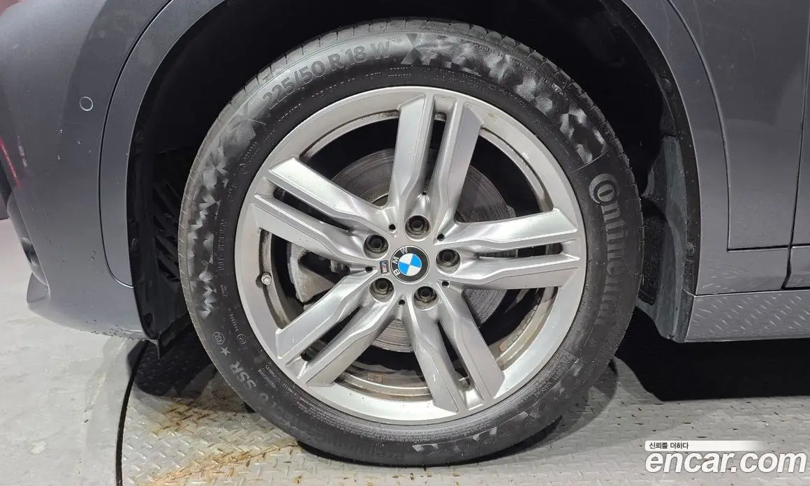 BMW X1 2021 2.0 автомат (гидро), фото 4