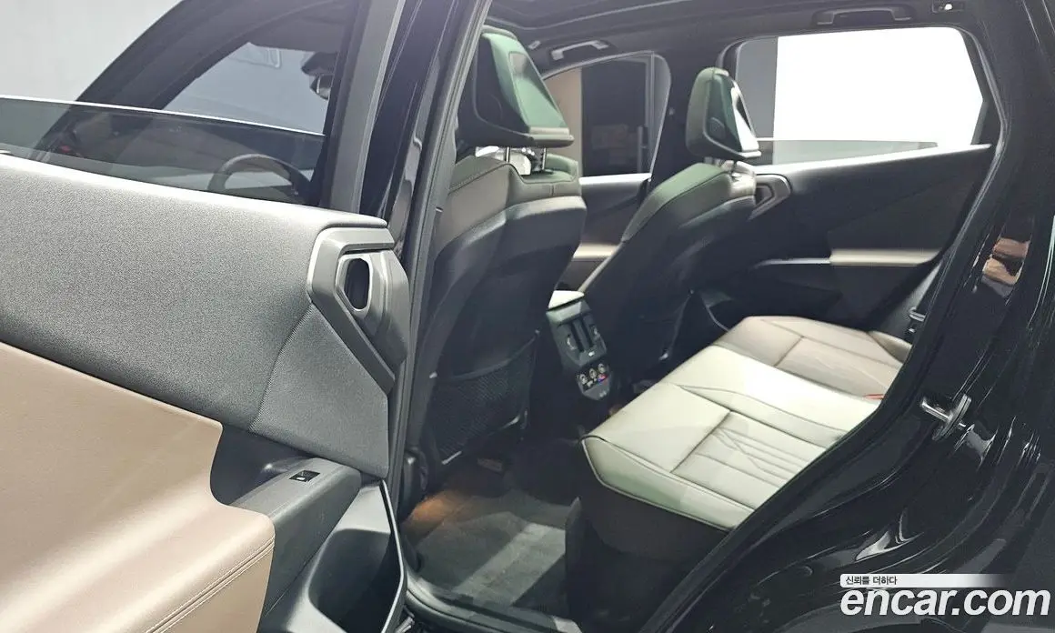 BMW X3 2025 2.0 автомат (гидро), фото 16