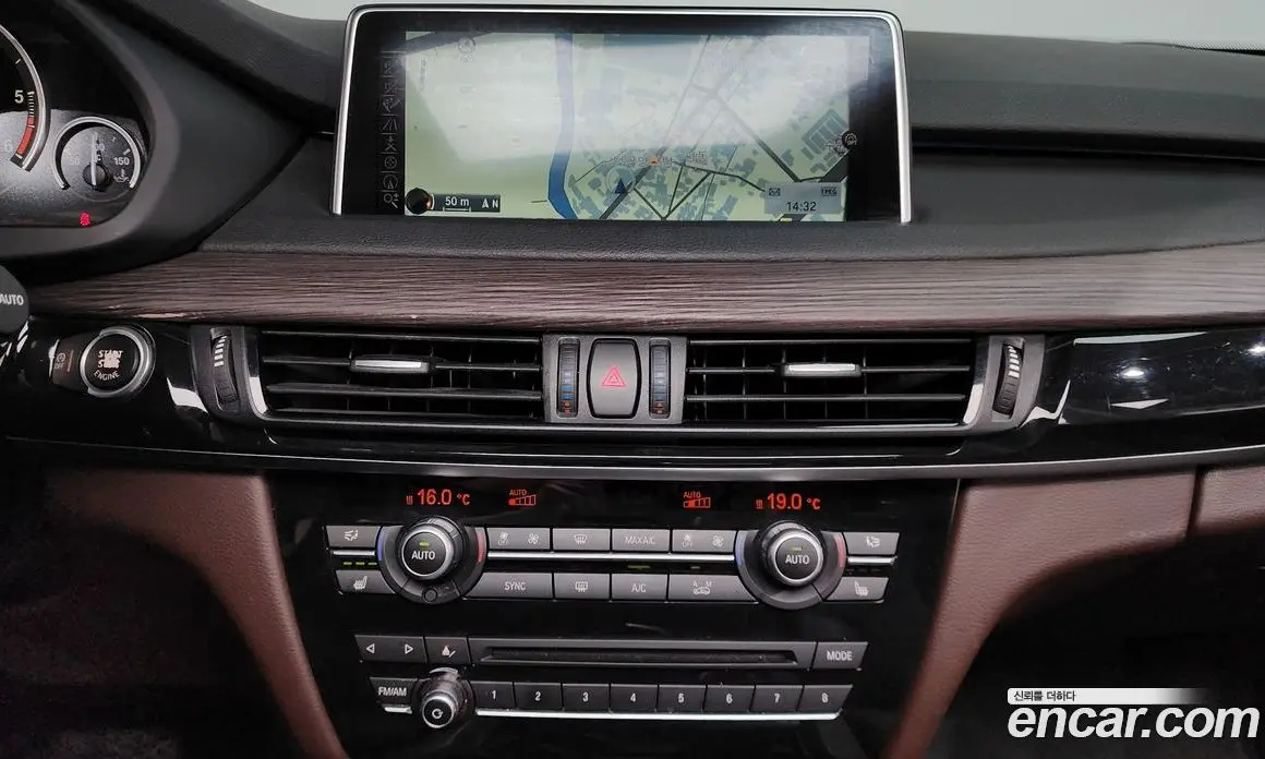 BMW X5 2014 3.0 автомат (гидро), фото 12