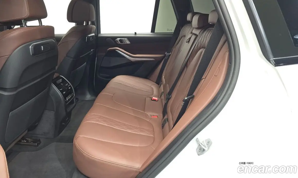 BMW X5 2025 3.0 автомат (гидро), фото 17