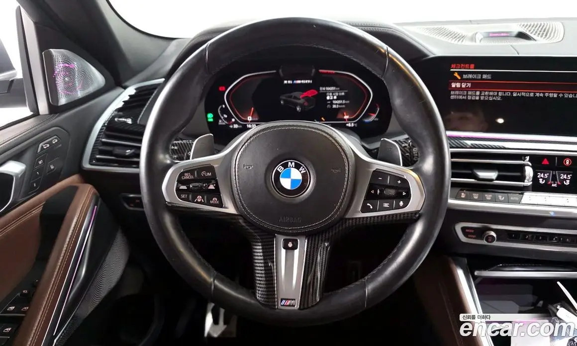 BMW X6 2022 3.0 автомат (гидро), фото 13