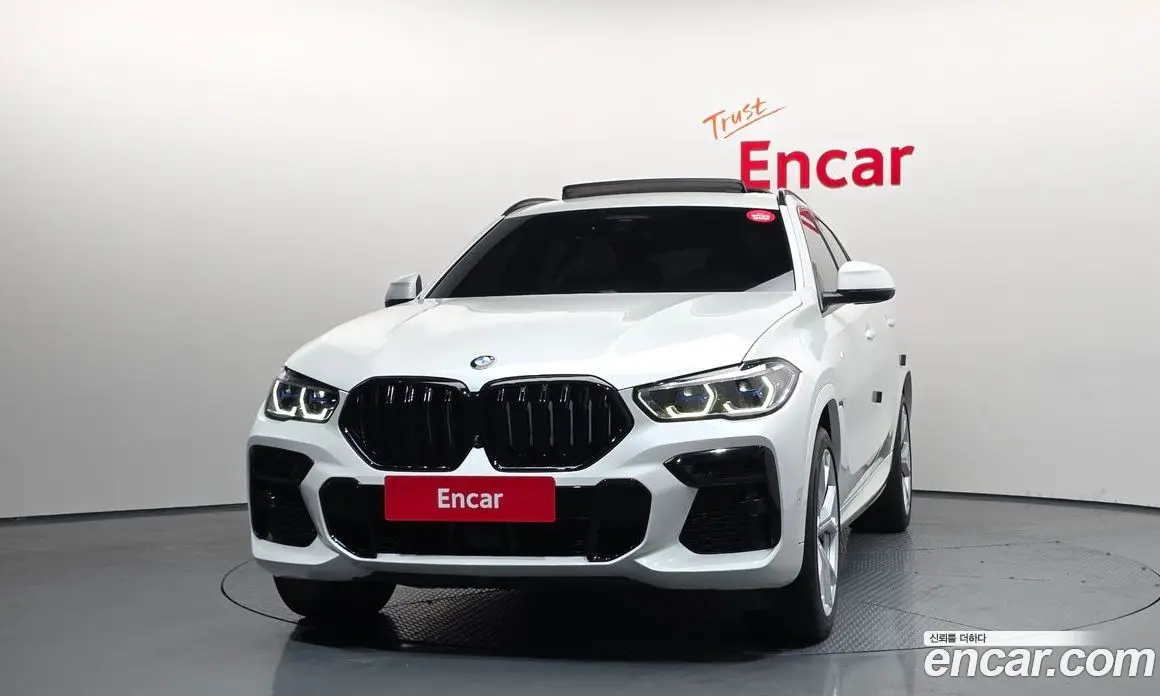 BMW X6 2022 3.0 автомат (гидро), фото 3