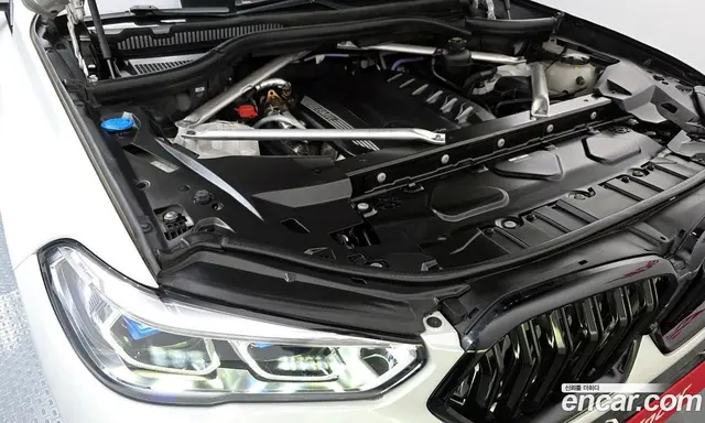 BMW X6 2022 3.0 автомат (гидро), миниатюра 6