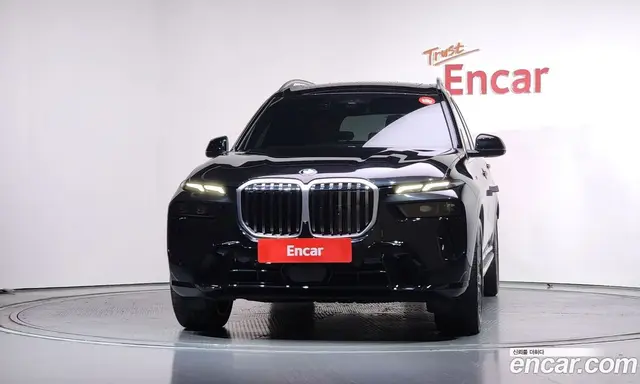 BMW X7 2024 3.0 автомат (гидро), миниатюра 3