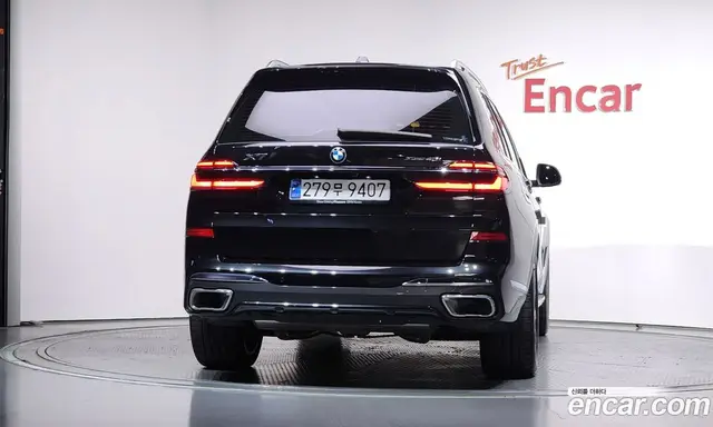 BMW X7 2024 3.0 автомат (гидро), миниатюра 4
