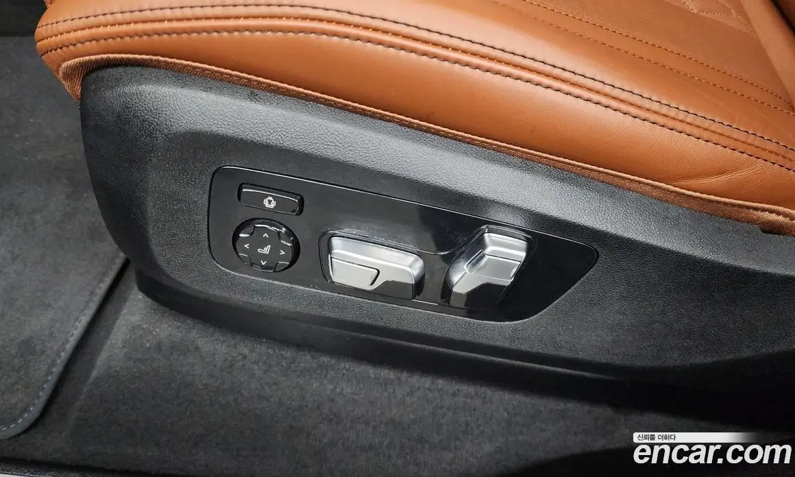 BMW X7 2024 3.0 автомат (гидро), фото 32