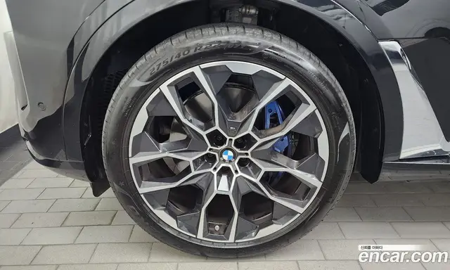 BMW X7 2024 3.0 автомат (гидро), миниатюра 5
