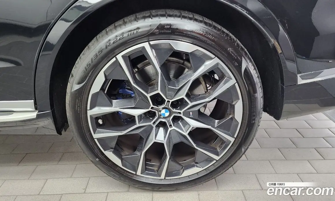 BMW X7 2024 3.0 автомат (гидро), фото 7