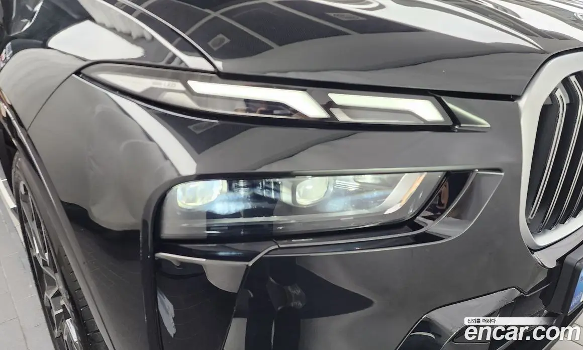 BMW X7 2024 3.0 автомат (гидро), фото 8