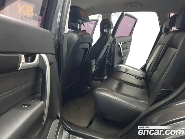 Chevrolet Captiva 2015 2.0 автомат (гидро), миниатюра 12