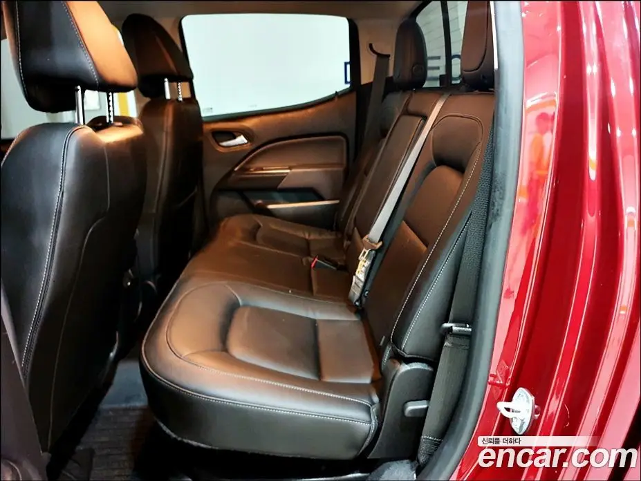 Chevrolet Colorado 2020 3.6 автомат (гидро), фото 17