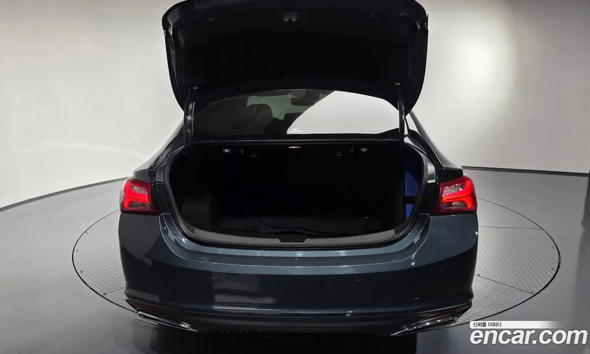 Chevrolet Malibu 2019 2.0 автомат (гидро), фото 20