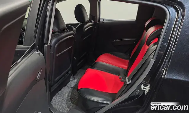 Chevrolet Spark 2011 1.0 механика, миниатюра 12