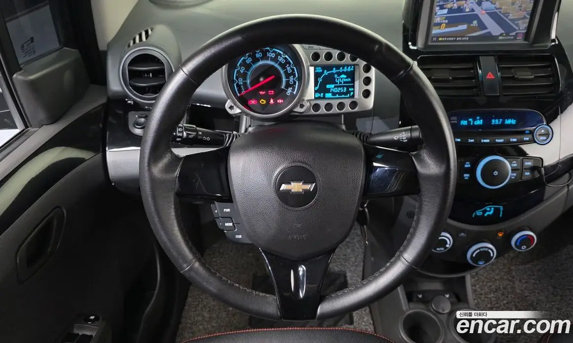 Chevrolet Spark 2011 1.0 механика, фото 15