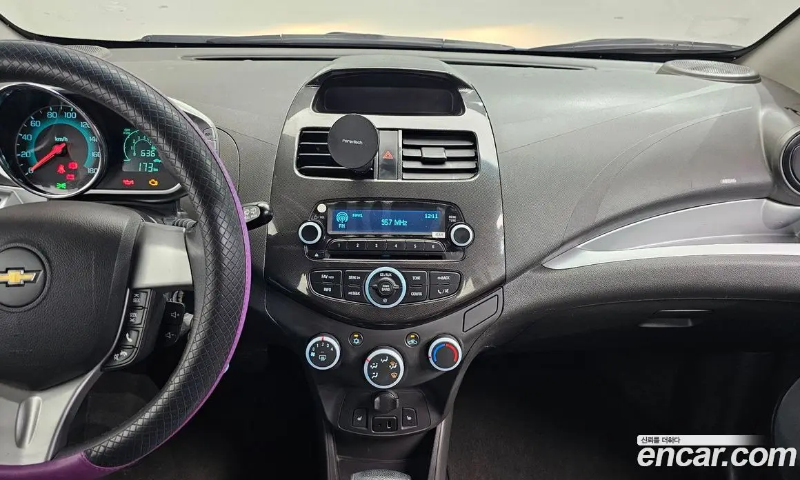 Chevrolet Spark 2014 1.0 автомат (гидро), фото 16