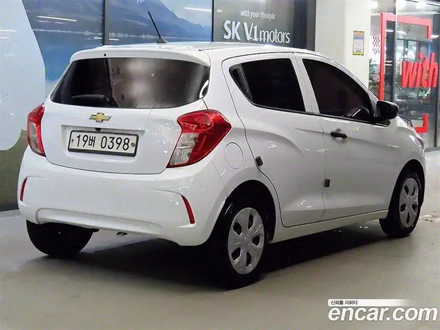 Chevrolet Spark 2015 1.0 автомат (гидро), миниатюра 2