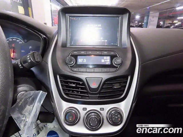 Chevrolet Spark 2015 1.0 автомат (гидро), миниатюра 9