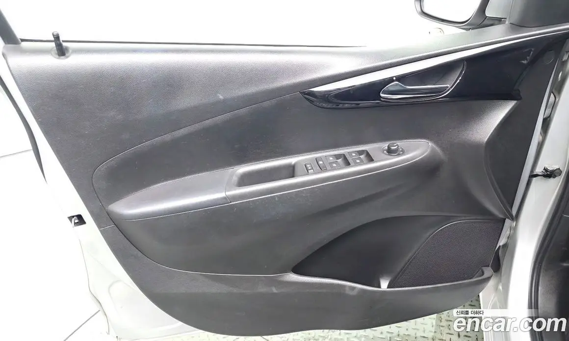 Chevrolet Spark 2015 1.0 автомат (гидро), фото 14