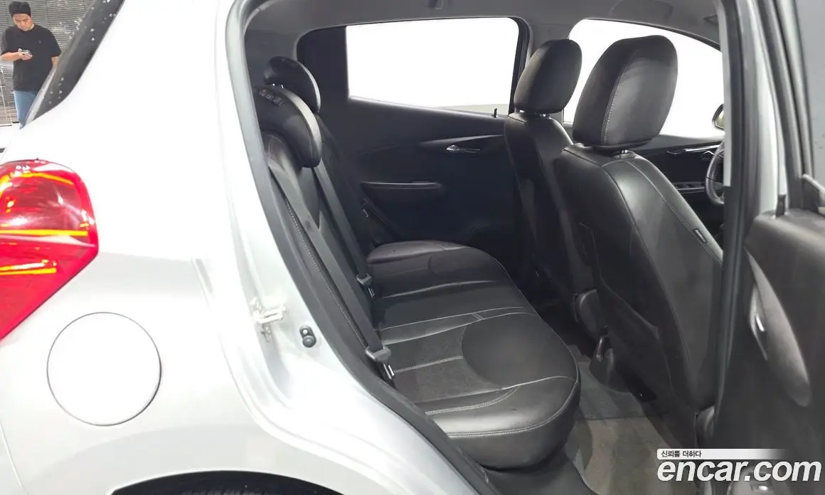 Chevrolet Spark 2015 1.0 автомат (гидро), фото 17