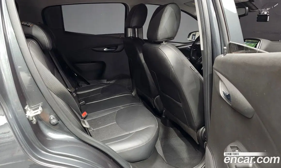 Chevrolet Spark 2017 1.0 автомат (гидро), фото 12