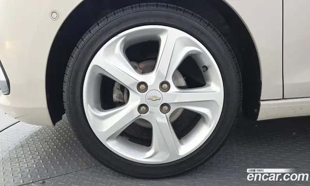 Chevrolet Spark 2017 1.0 автомат (гидро), миниатюра 5