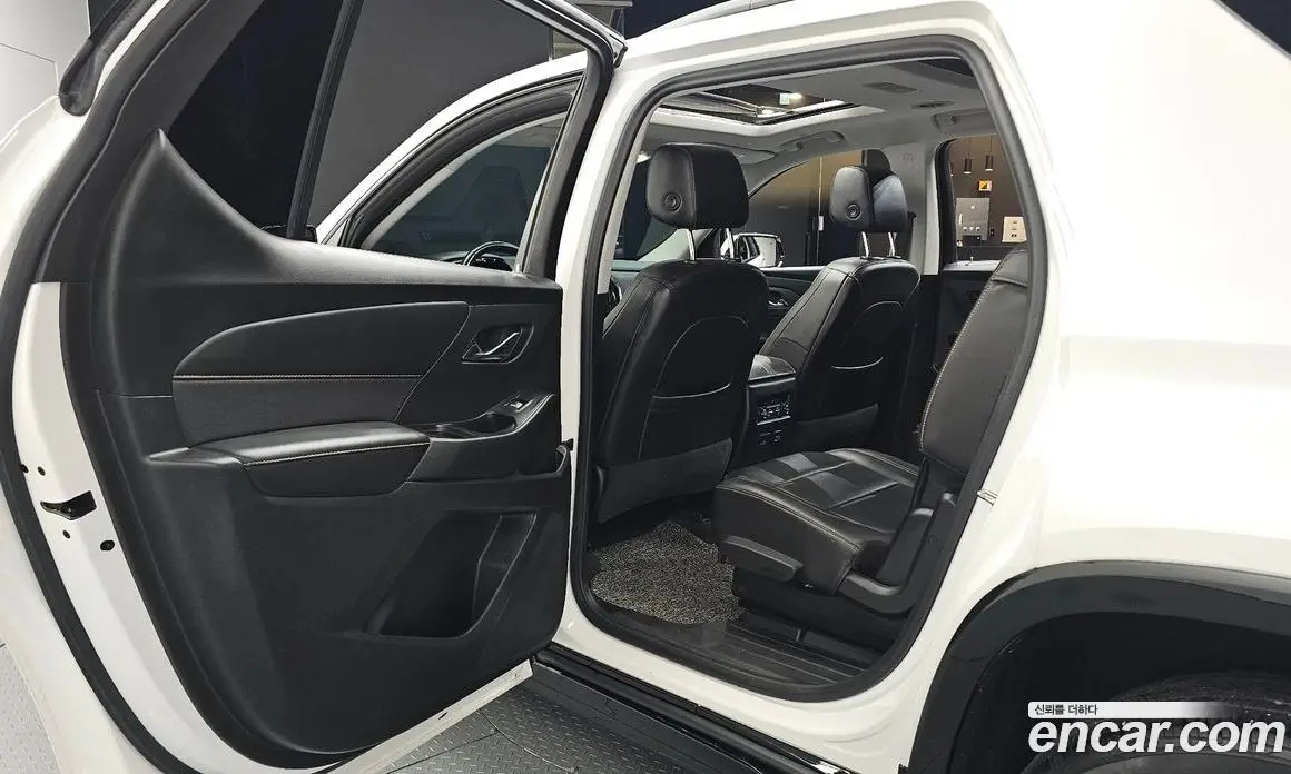 Chevrolet Traverse 2021 3.6 автомат (гидро), фото 18