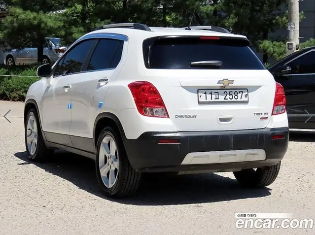 Chevrolet Trax 2015 1.4 автомат (гидро), миниатюра 3