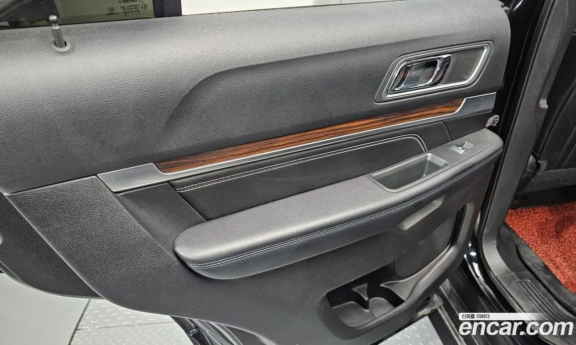 Ford Explorer 2017 3.5 автомат (гидро), фото 15