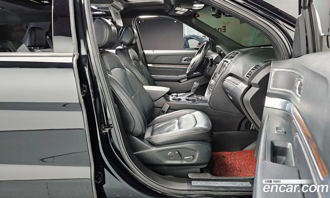 Ford Explorer 2017 3.5 автомат (гидро), фото 17