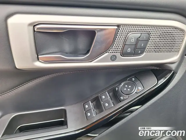 Ford Explorer 2021 3.0 автомат (гидро), миниатюра 11