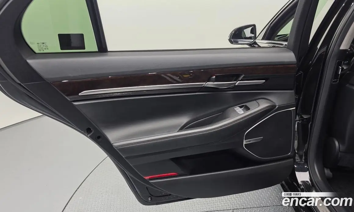 Genesis EQ900 2017 3.8 автомат (гидро), фото 15