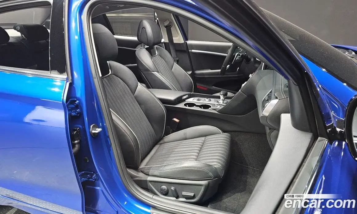 Genesis G70 2018 2.0 автомат (гидро), фото 11