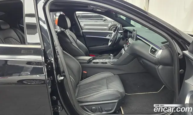 Genesis G70 2019 2.0 автомат (гидро), миниатюра 11