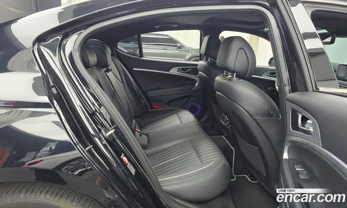 Genesis G70 2019 2.0 автомат (гидро), фото 12