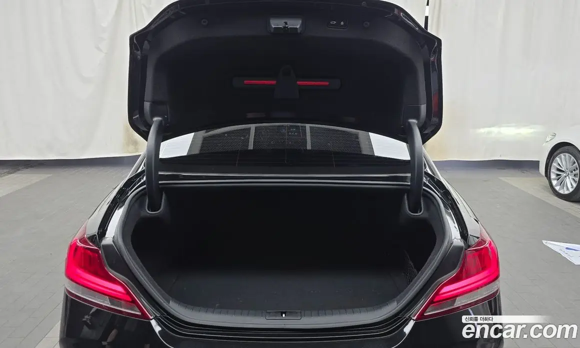 Genesis G70 2019 2.0 автомат (гидро), фото 20