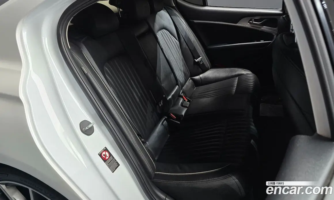 Genesis G70 2019 2.0 автомат (гидро), фото 17
