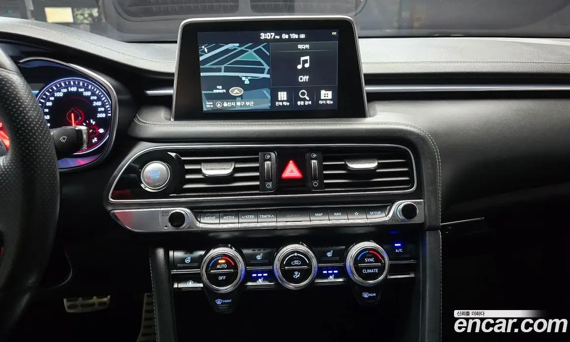 Genesis G70 2019 2.0 автомат (гидро), фото 20