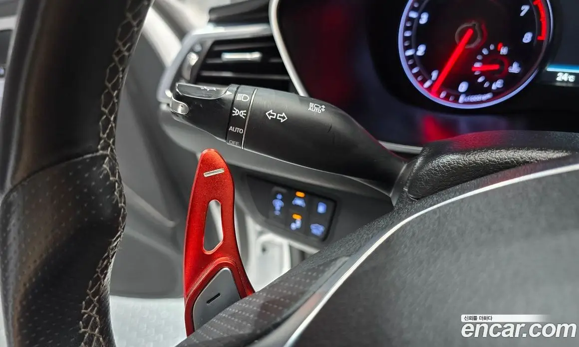 Genesis G70 2019 2.0 автомат (гидро), фото 32